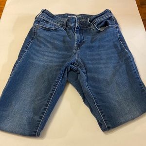 Old navy rockstar super skinny ladies jeans